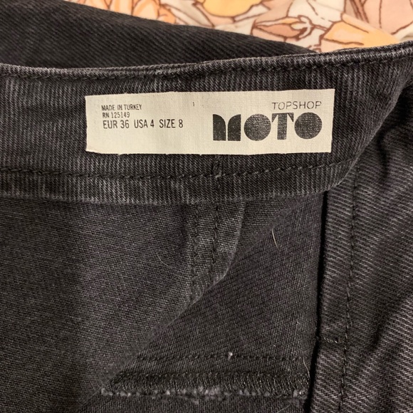 Topshop Denim Skirt - Picture 3 of 3